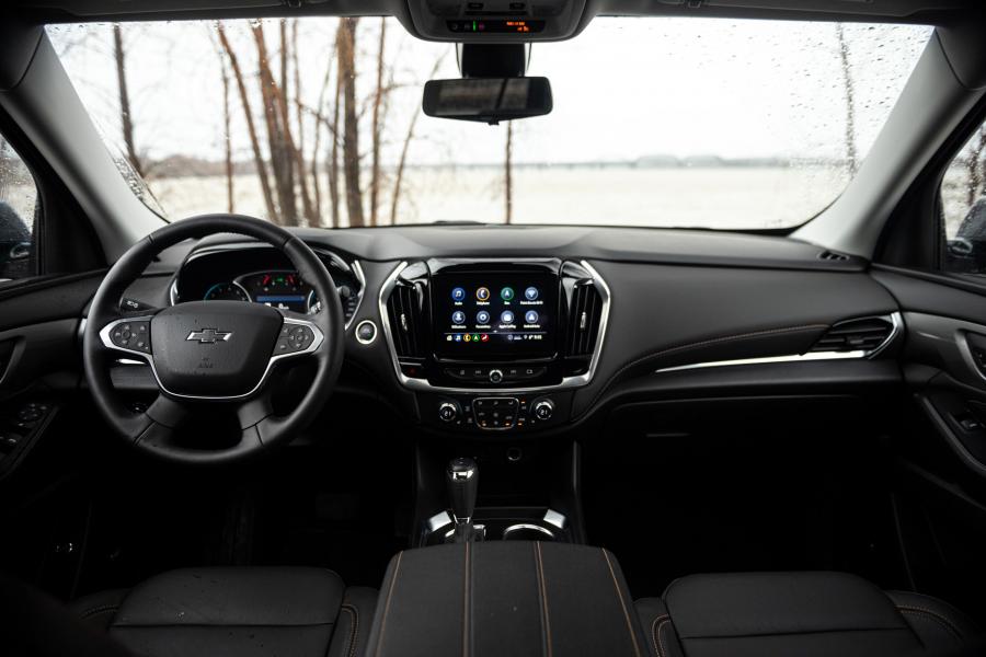 Торпедо Chevrolet Traverse RS 2018 года  (фото 6 из 18)